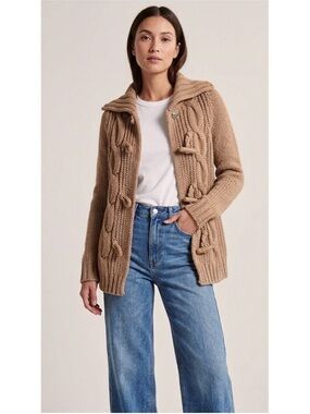 New GAP Hand knit Thick Wool/Alpaca Cable Toggle CARDIGAN/JACKET Brown Medium